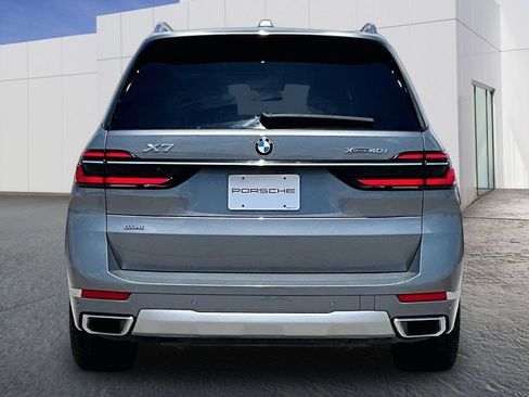 Used 2023 BMW X7 xDrive40i w/ Premium Package AWD/4WD image 6