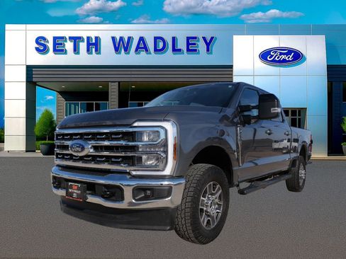 Certified 2025 Ford F250 Lariat w/ FX4 Off-Road Package image 6