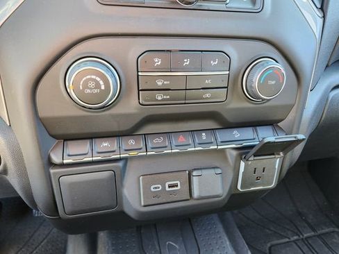 Used 2024 Chevrolet Silverado 1500 Custom Trail Boss image 27