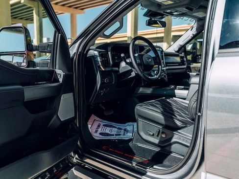 New 2026 Ford F250 Lariat w/ Black Appearance Package AWD/4WD image 16