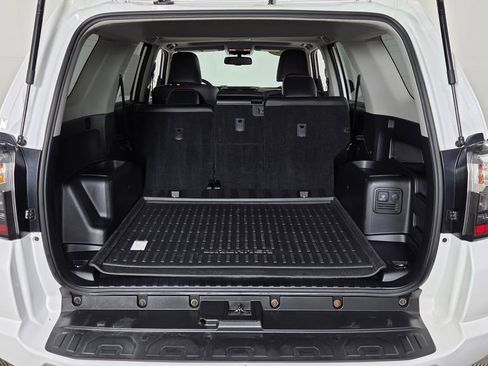 Used 2019 Toyota 4Runner TRD Off-Road Premium AWD/4WD image 12