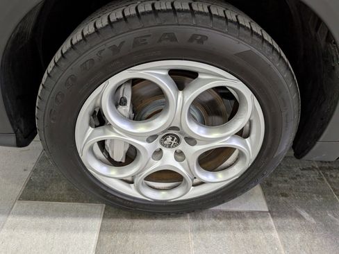 Used 2024 Alfa Romeo Tonale Sprint image 7