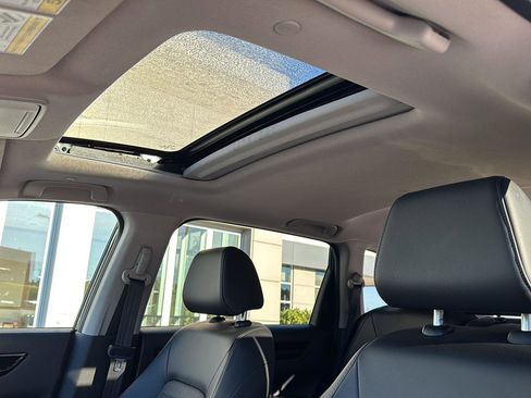 Used 2023 Honda CR-V EX-L image 22