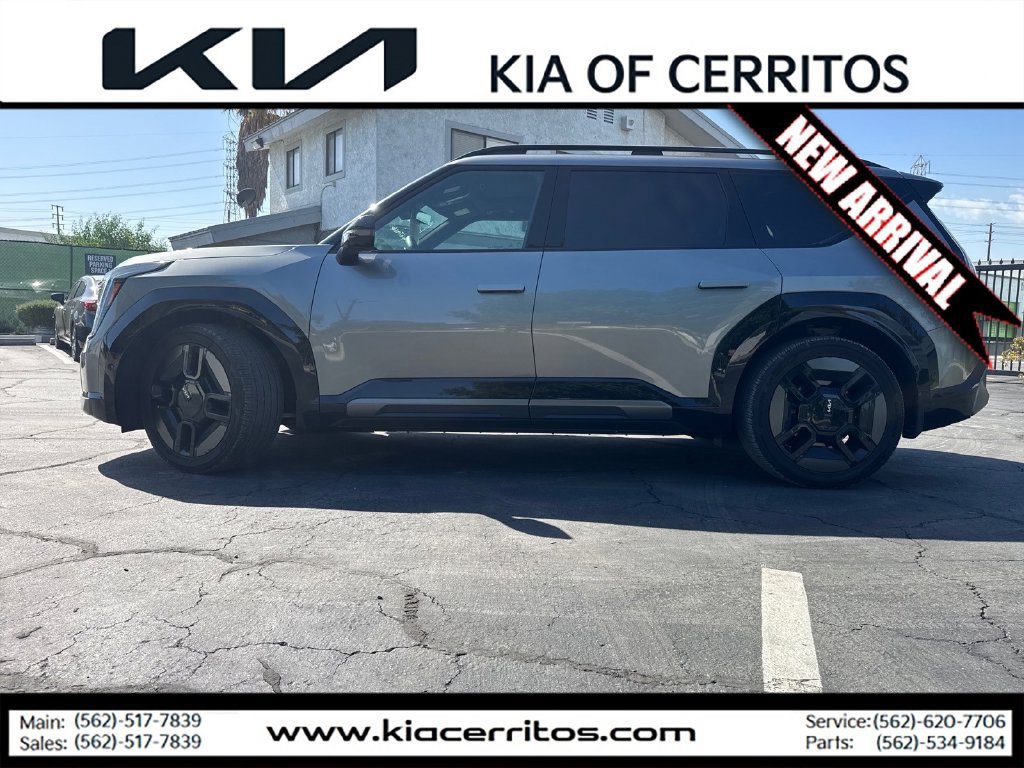 Certified 2024 Kia EV9 GT-Line AWD/4WD image 2