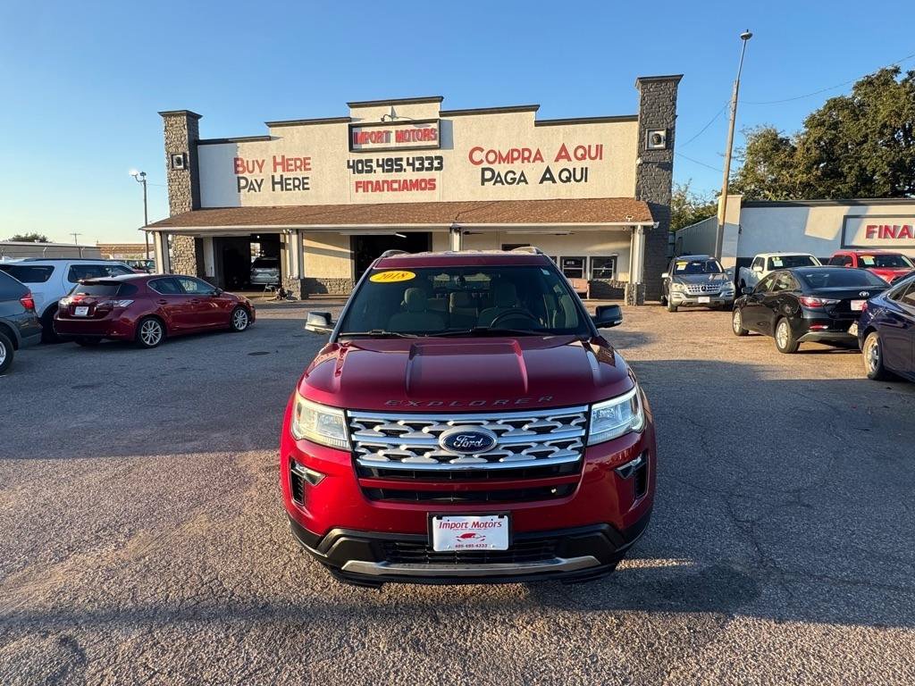 Used 2018 Ford Explorer XLT w/ Equipment Group 201A FWD image 2