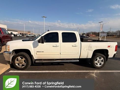 Used 2014 Chevrolet Silverado 2500 LTZ w/ LTZ Plus Package image 3