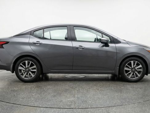 Used 2025 Nissan Versa SV FWD image 11