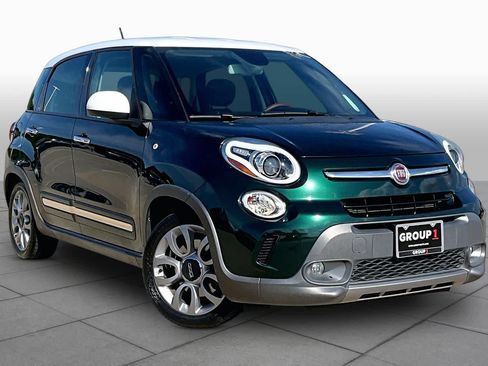 Used 2016 FIAT 500L Trekking FWD image 3