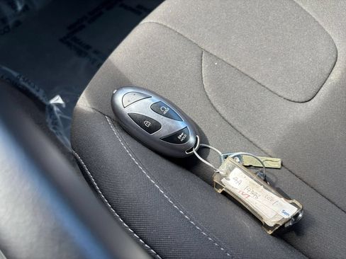 Used 2026 Hyundai Elantra Sport FWD image 15