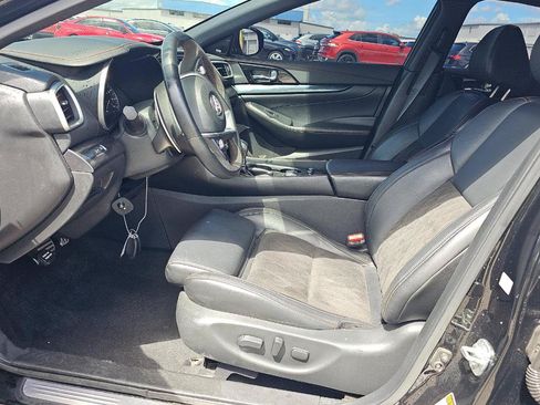 Used 2023 Nissan Maxima SR w/ Sport Mat Group FWD image 8