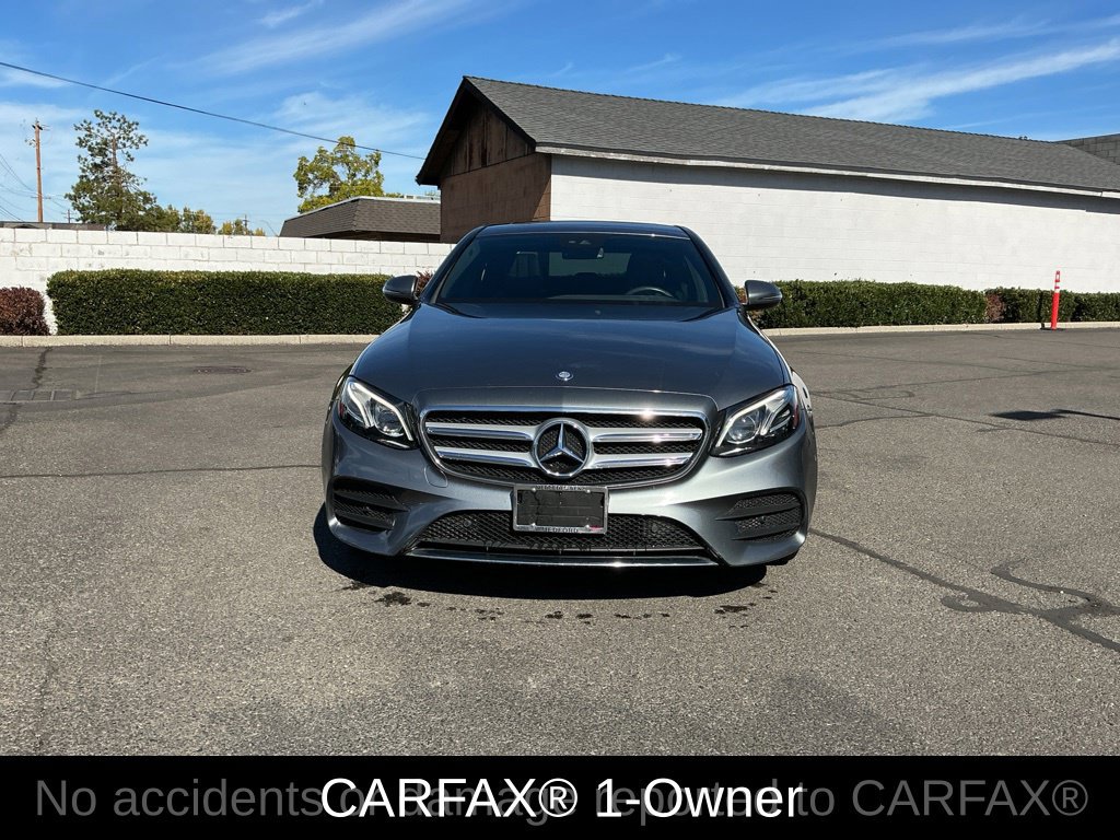 Used 2017 Mercedes-Benz E 300 4MATIC image 2