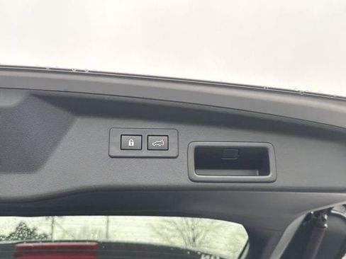 New 2026 Subaru Outback Limited image 16