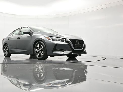 Certified 2023 Nissan Sentra SV image 40