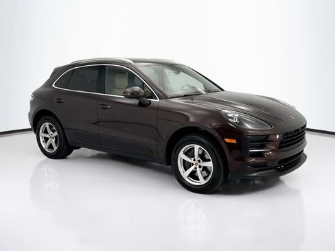 Used 2021 Porsche Macan AWD/4WD image 3