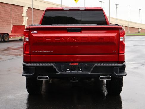 Used 2024 Chevrolet Silverado 1500 LT Trail Boss w/ Convenience Package II AWD/4WD image 30