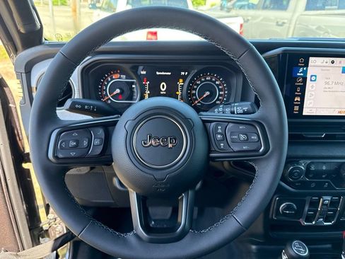 New 2026 Jeep Wrangler Unlimited Sport AWD/4WD image 10