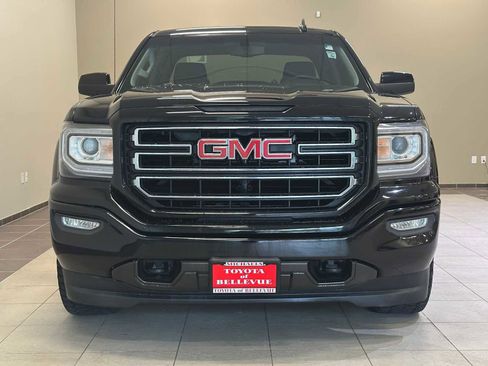 Used 2017 GMC Sierra 1500 4WD Double Cab 143.5 image 6