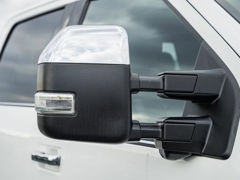 Used 2021 Ford F250 Platinum w/ Tremor Off-Road Package image 14