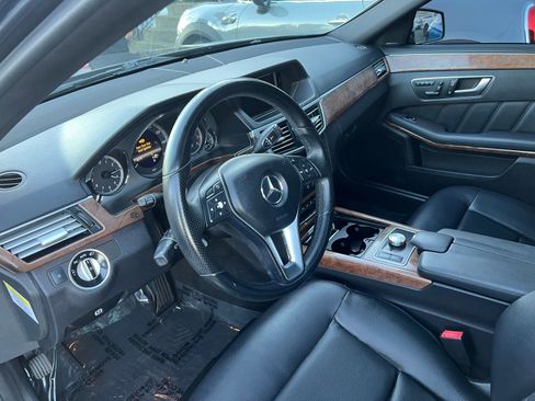 Used 2013 Mercedes-Benz E 350 Sedan image 17