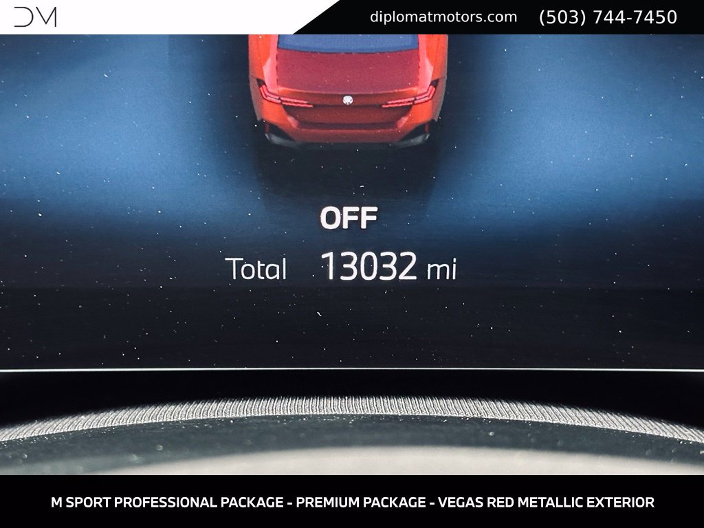 Used 2025 BMW i5 xDrive40 w/ M Sport Package AWD/4WD image 34