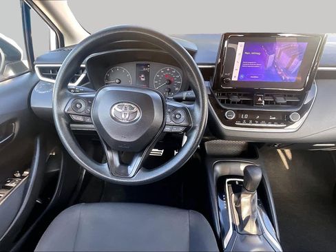Used 2023 Toyota Corolla LE w/ Carpet Mat Package (TMS) FWD image 5