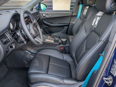 New 2026 Porsche Macan GTS image 5