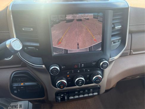 Used 2022 RAM 2500 Laramie w/ Snow Chief Group AWD/4WD image 31