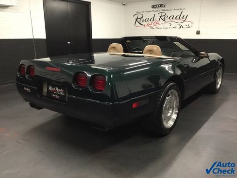 Used 1995 Chevrolet Corvette Convertible image 10
