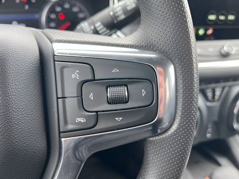 Used 2024 Chevrolet Blazer LT w/ Convenience Package image 19