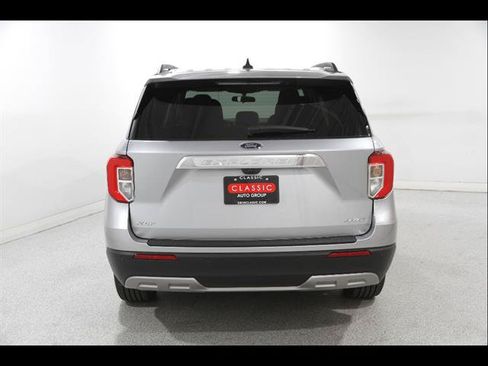 Certified 2023 Ford Explorer XLT w/ Equipment Group 202A AWD/4WD image 21