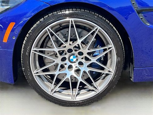 Used 2020 BMW M4 Convertible w/ Competition Package image 31