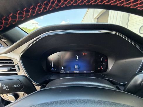 Used 2024 Ford Escape ST-Line w/ Tech Pack #1 AWD/4WD image 10