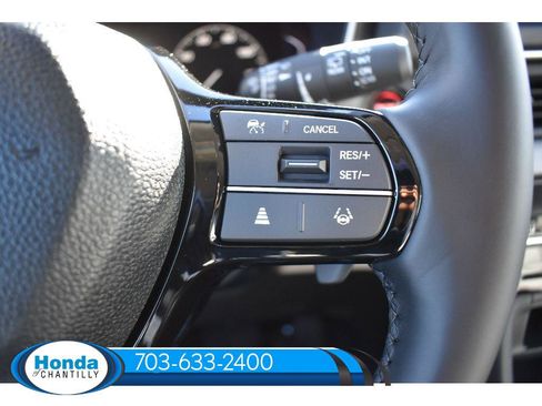 New 2025 Honda Pilot EX-L image 13