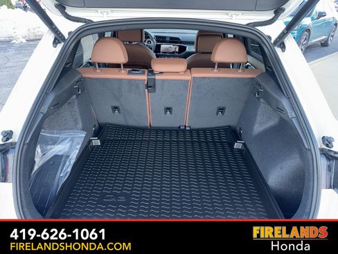 Used 2024 Audi Q3 2.0T Premium Plus image 36