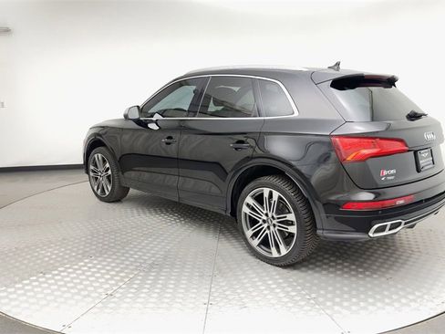 Used 2020 Audi SQ5 Premium w/ Convenience Package image 4