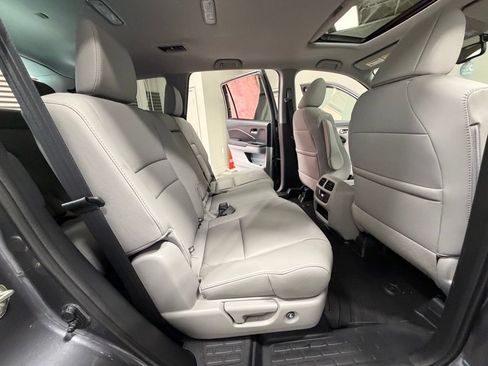 Used 2017 Honda Pilot EX-L image 50