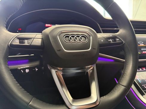 Used 2019 Audi Q8 Prestige w/ Towing Package image 18