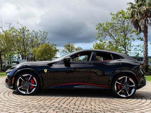 Certified 2024 Ferrari Purosangue AWD/4WD image 9