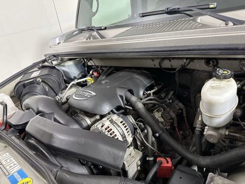 Used 2006 HUMMER H2 image 25