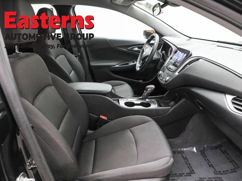 Used 2024 Chevrolet Malibu RS image 24