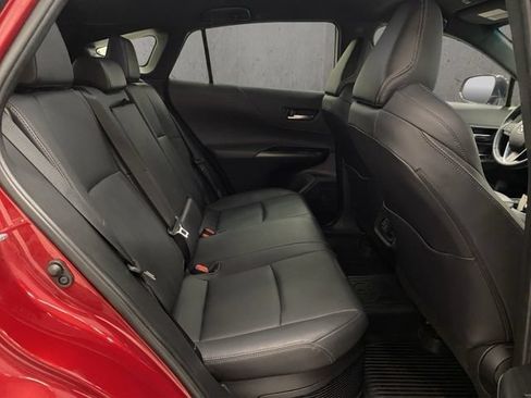 Used 2024 Toyota Venza Nightshade AWD/4WD image 23