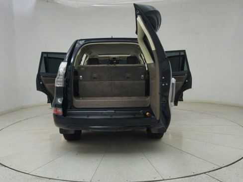 Used 2018 Lexus GX 460 Premium w/ Premium Package image 78