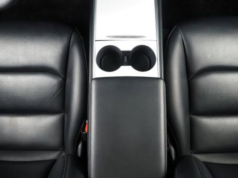 Used 2021 Tesla Model 3 RWD image 23