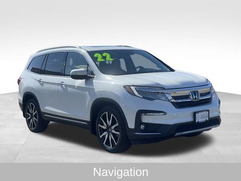 Used 2022 Honda Pilot Touring image 3