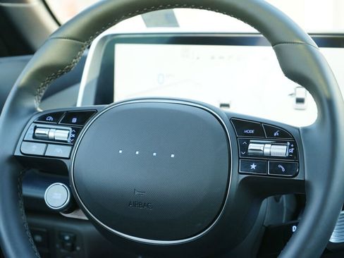 Certified 2025 Hyundai Ioniq 6 Limited image 28