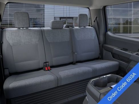 New 2026 Ford F250 XLT w/ XLT Premium Package AWD/4WD image 12