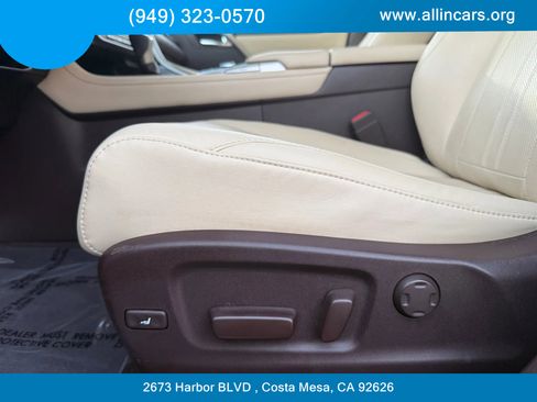 Used 2018 Lexus RX 450hL AWD image 22