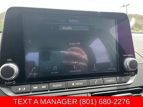 Used 2024 Nissan Altima 2.5 SR FWD image 17