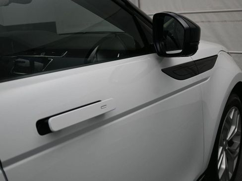Used 2021 Land Rover Range Rover Evoque SE image 14