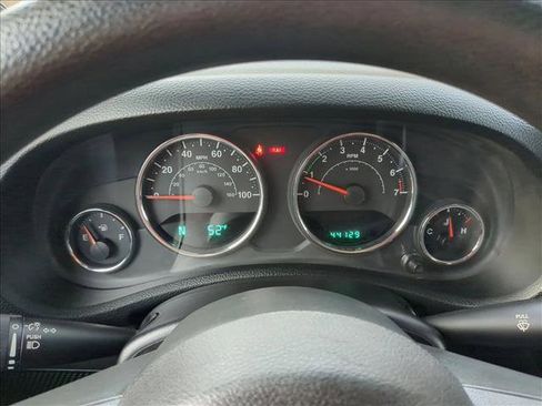 Used 2013 Jeep Wrangler Unlimited Sport image 11